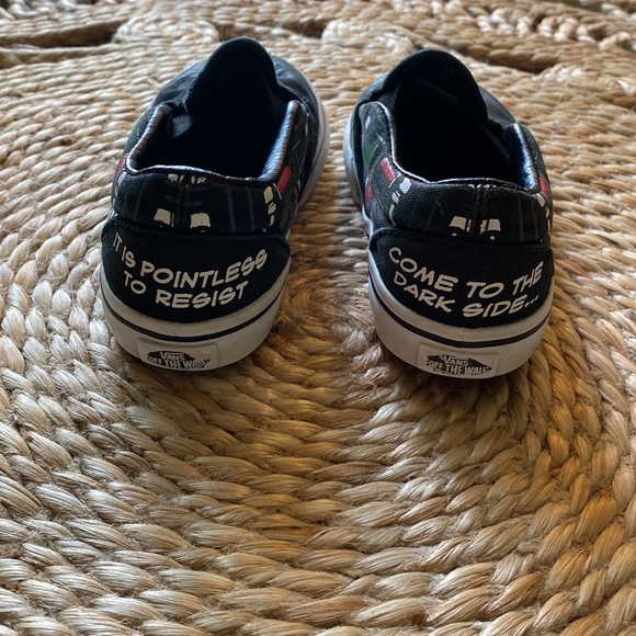 RARE HTF Boys Vans Star Wars Darth Vader Sneakers sz 8.5 - Picture 6 of 7